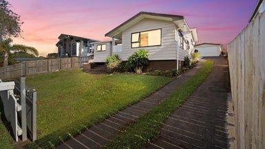 at 212 Hillside Road, Papatoetoe, Auckland