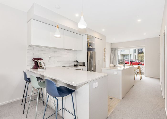  at 34 Koreke Close, Kenepuru, Porirua, Wellington