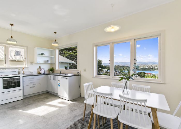  at 79 Rakau Road, Hataitai, Wellington