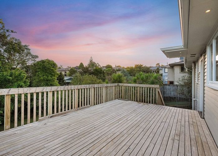 at 44 Glengarry Road, Glen Eden, Waitakere City, Auckland