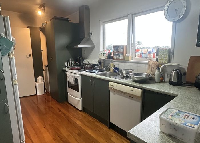  at 1 Bentley Ave, Glenfield, North Shore City, Auckland