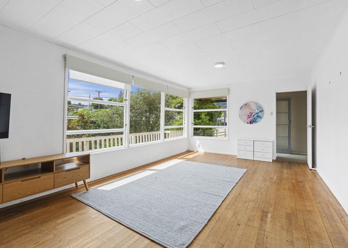  at 52 Pitcairn Street, Oakura, New Plymouth, Taranaki