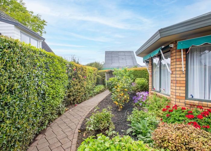  at 14 Sandalwood Drive, Dinsdale, Hamilton, Waikato