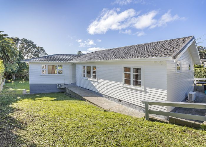  at 49 Glanmire Road, Newlands, Wellington