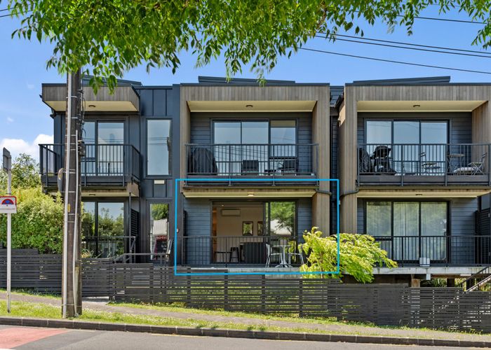  at 2/93 Gribblehirst Road, Sandringham, Auckland City, Auckland