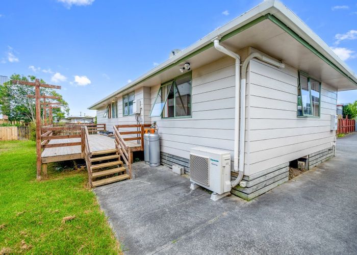  at 11A Keeling Road, Henderson, Auckland