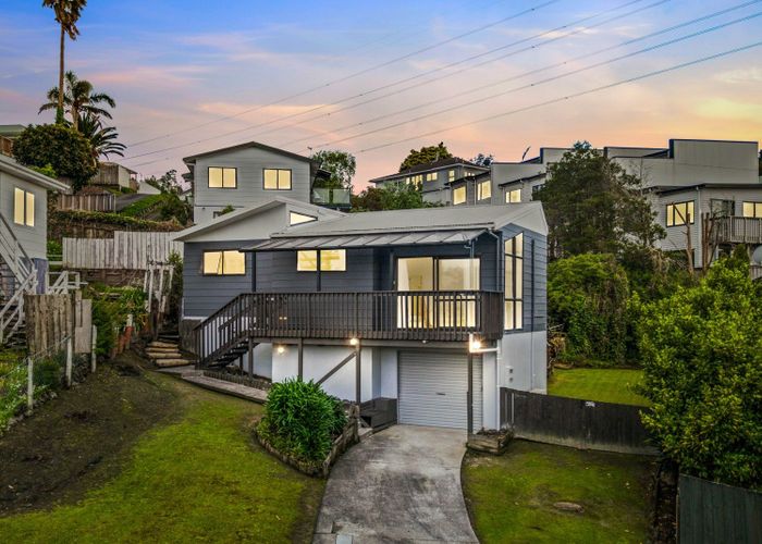 at 13 Frosses Place, Massey, Waitakere City, Auckland