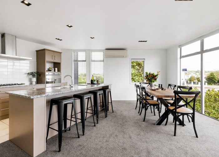  at 21 Radnor Street, Hamilton Central, Hamilton