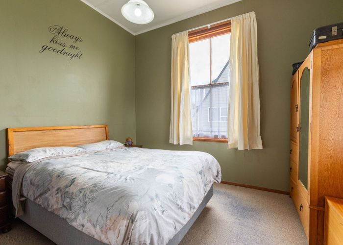  at 9 Ross Street, Woodville, Tararua, Manawatu / Whanganui