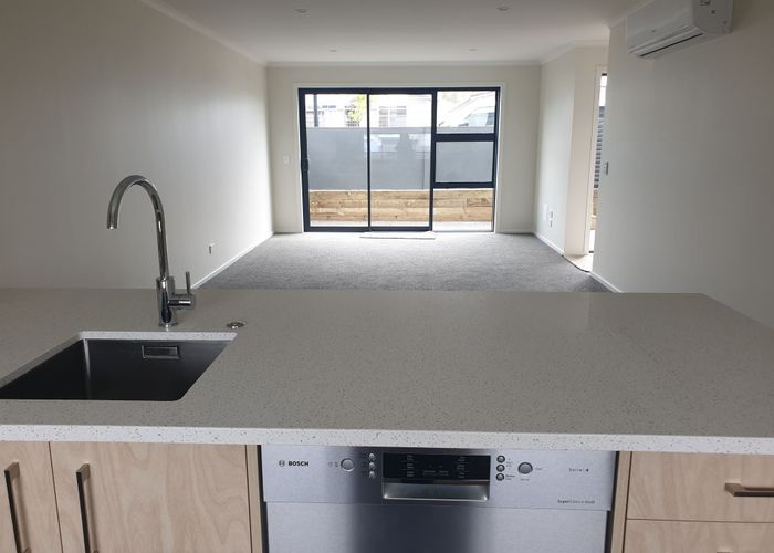  at 27 Karearea Avenue, Kenepuru, Porirua, Wellington