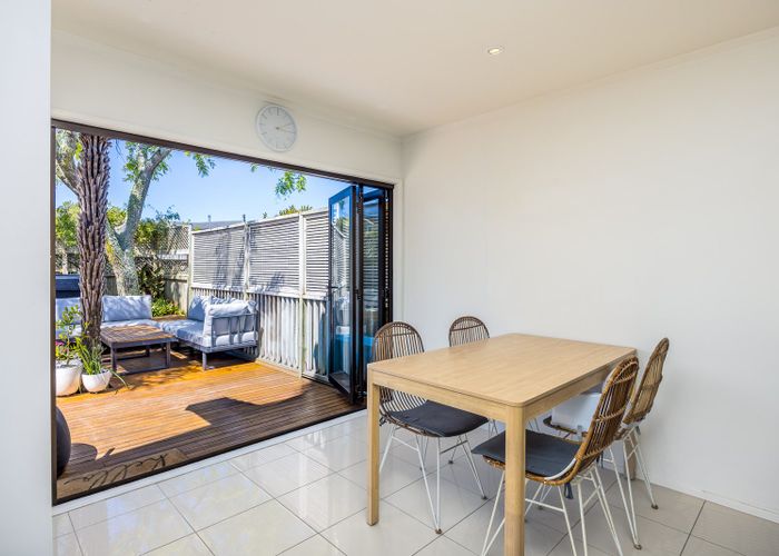  at 13A Geoffrey Road, Torbay, North Shore City, Auckland