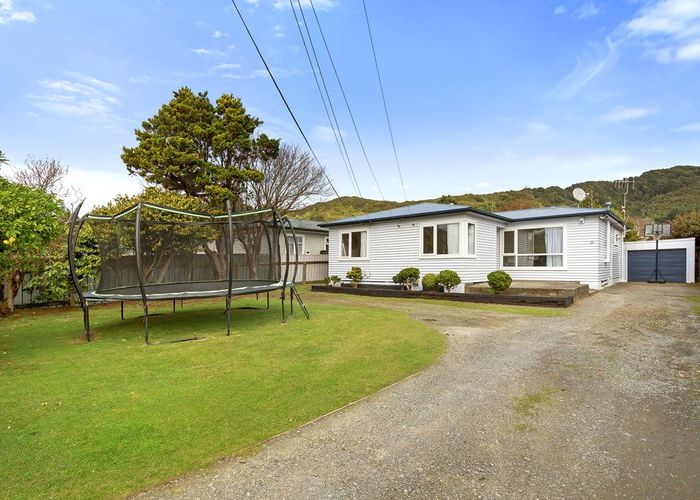  at 69 Fraser Street, Wainuiomata, Lower Hutt, Wellington