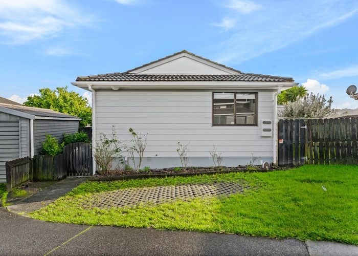  at 3/76 Luanda Drive, Ranui, Waitakere City, Auckland