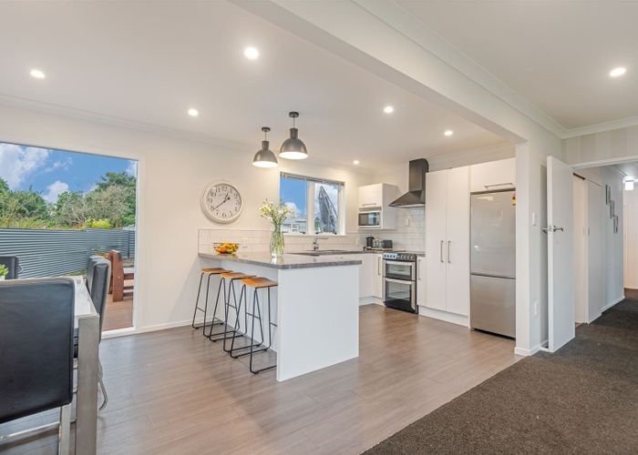  at 27 Karamea Crescent, Kelvin Grove, Palmerston North