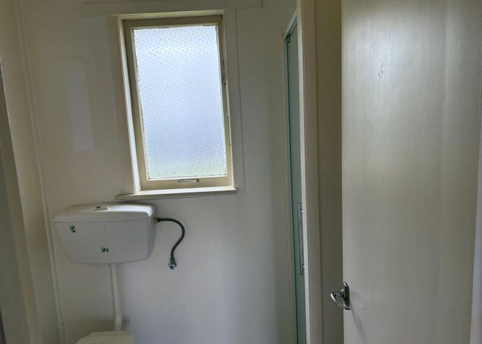  at 2/494 Devonport Rd, Avenues, Tauranga, Bay Of Plenty