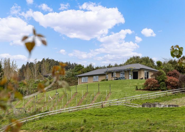  at 181 Bayer Road, Silverdale