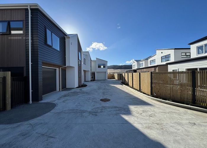  at 9 Mamaku Place, Elderslea, Upper Hutt, Wellington