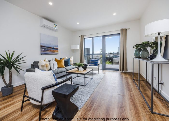  at 34 Salvia Lane, Flat Bush, Manukau City, Auckland