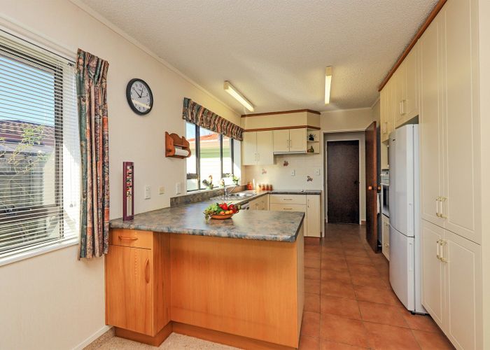  at 4/52 Avondale Road, Taradale, Napier