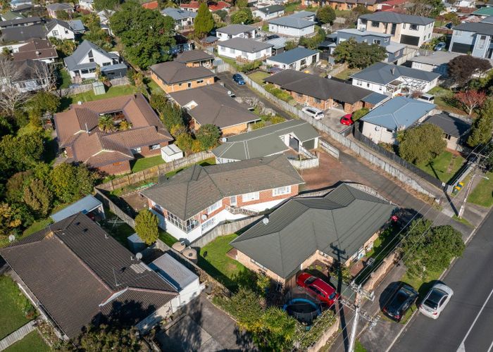  at 70 Sturges Road, Henderson, Waitakere City, Auckland
