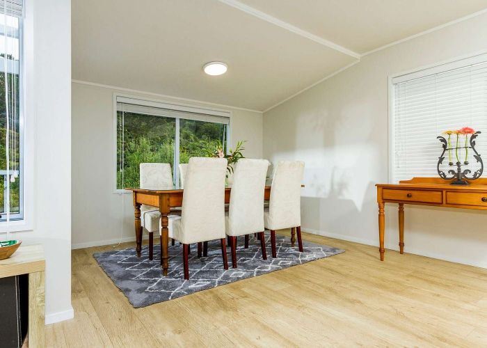  at 134 Lynn Road, Bayview, Auckland