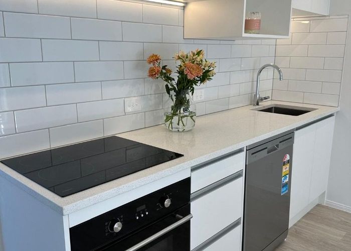  at 2/40 Kempthorne Cresent, Mission Bay, Auckland City, Auckland