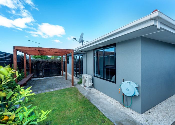  at 1/63 Bridge Street, New Brighton, Christchurch
