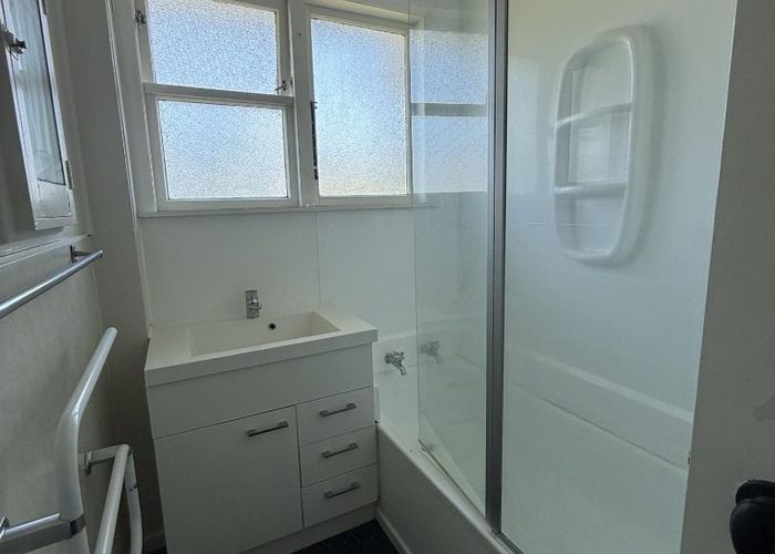  at 43a Marsden Street, Hauraki, North Shore City, Auckland