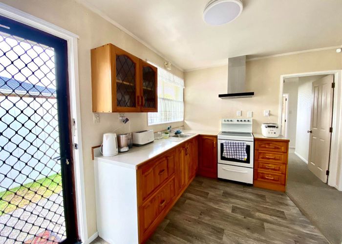  at 5/2 Birdwood Avenue, Papatoetoe, Manukau City, Auckland