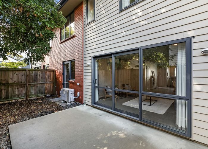  at 2/489 Manchester Street, St Albans, Christchurch