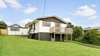 at 4/15 Evans Road, Glen Eden, Auckland