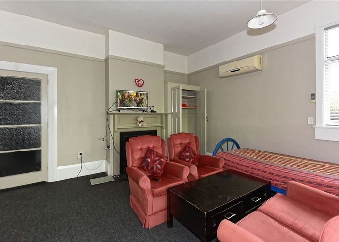  at 2/16 Crohane Pl, Addington, Christchurch City, Canterbury