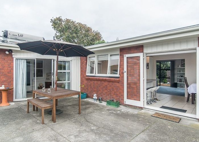  at 16 Percival Road, Paraparaumu Beach, Kapiti Coast, Wellington
