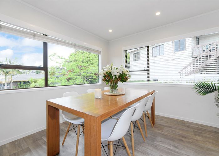 at 8 Serrata Place, Browns Bay, Auckland