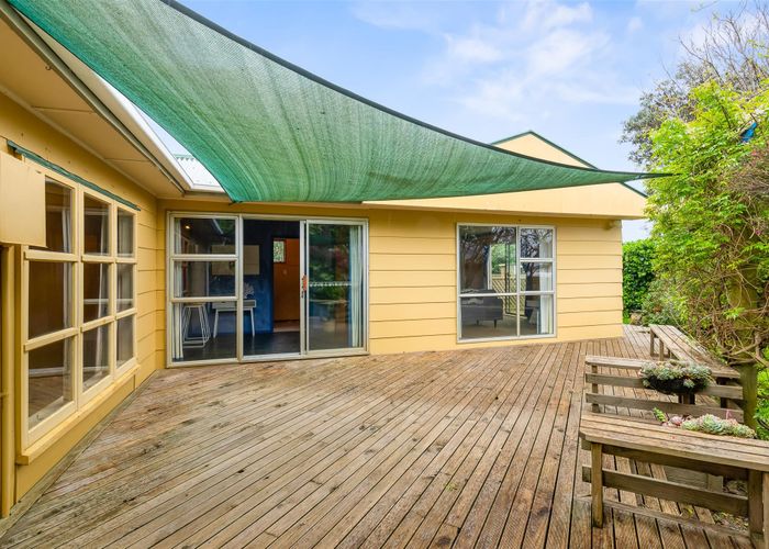  at 7 Gawler Street, Te Horo Beach