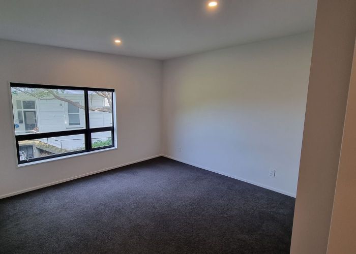  at 4B/4 Ferry Road, Eastbourne, Lower Hutt, Wellington
