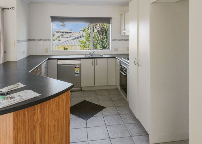  at 7 Rosebay Rise, Henderson, Waitakere City, Auckland