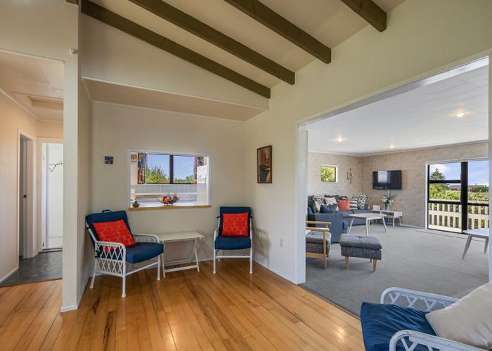  at 5 Norna Grove, Waikawa Beach, Horowhenua, Manawatu / Whanganui