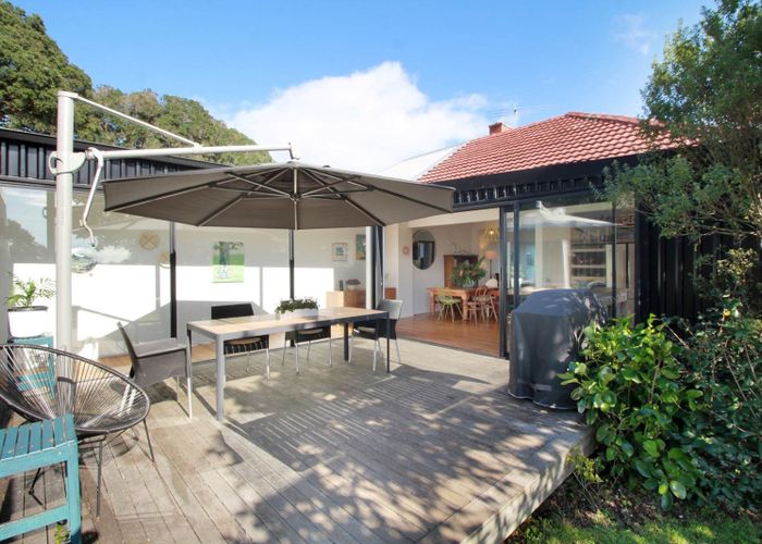  at 28 Dally Terrace, Three Kings, Auckland City, Auckland