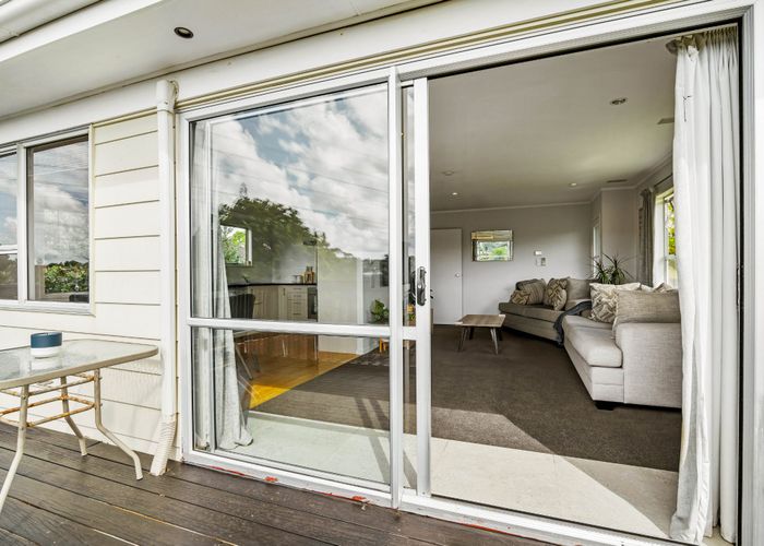  at 16 Arlette Place, Massey, Auckland