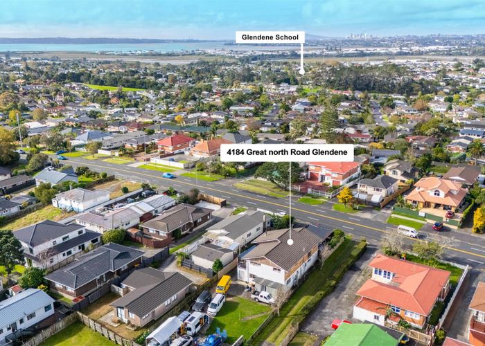  at 4184 Great North Road, Glendene, Waitakere City, Auckland