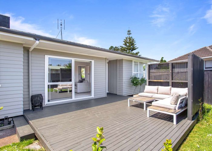  at 10 Wyman Place, Pakuranga Heights, Auckland