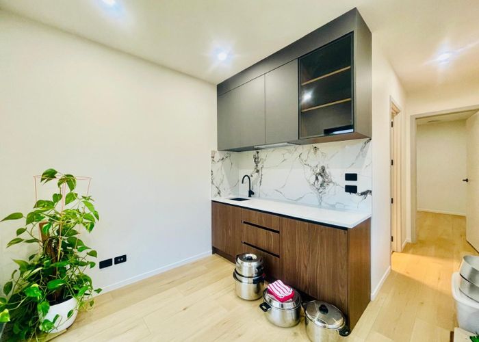  at 7 Ripa Street, Flat Bush, Auckland