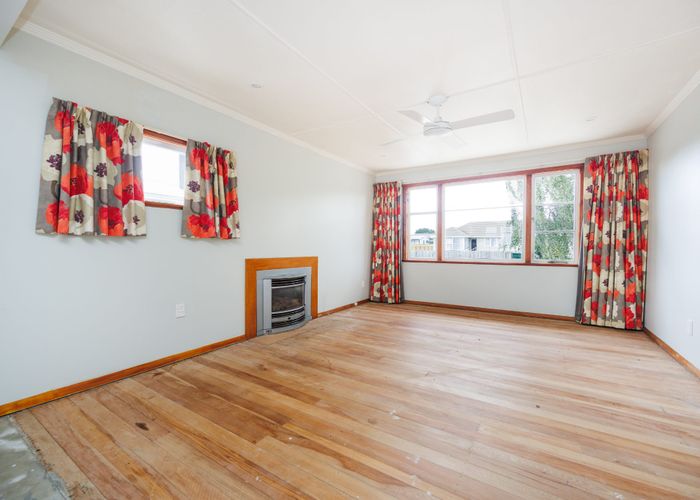  at 8 Duff Crescent, Highbury, Palmerston North