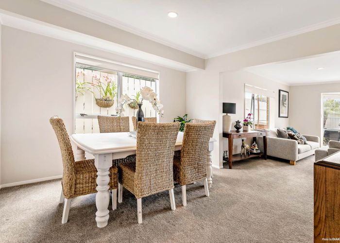 at 113 Wiseley Road, West Harbour, Auckland