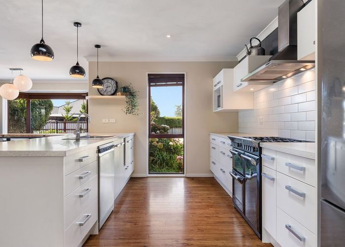  at 10 McHugh Crescent, Darfield, Darfield
