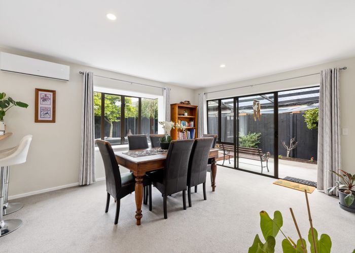  at 18/415 Mairehau Road, Parklands, Christchurch