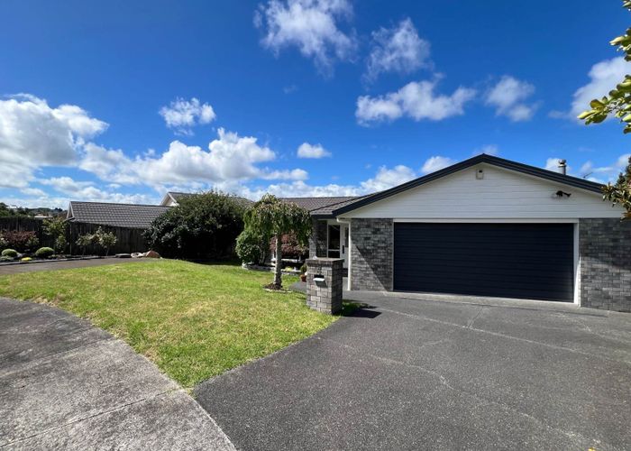  at 4 Hanly Close, West Harbour, Auckland