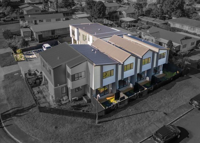  at 24b Scarlet Drive, Ranui, Waitakere City, Auckland