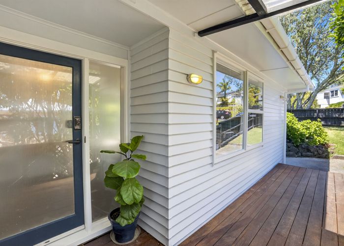  at 85 Kia Ora Road, Beach Haven, North Shore City, Auckland